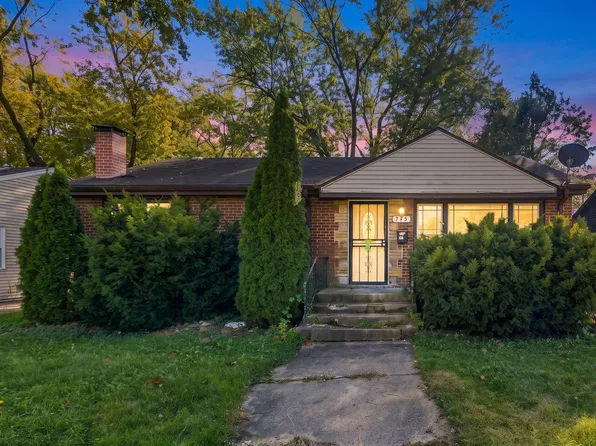 745 E 155th Pl, South Holland, IL 60473