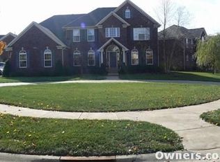 10540 Championship Ct, Prospect, KY 40059