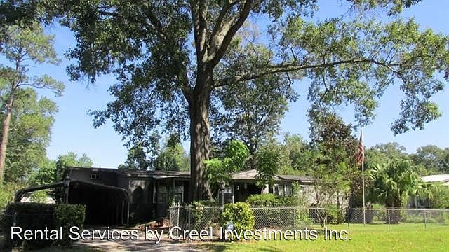 1st image of 136 Carolina St