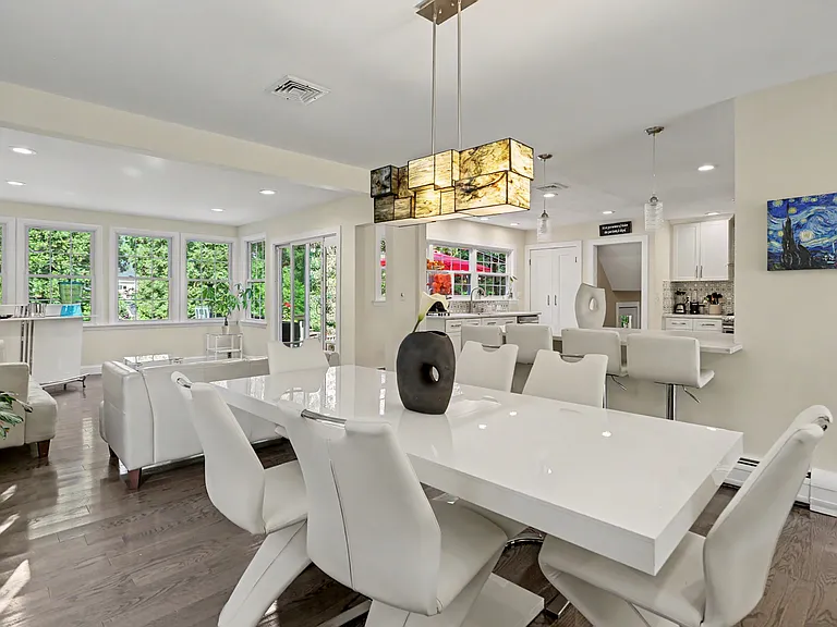 116 Beechwood Ln — Photo 9