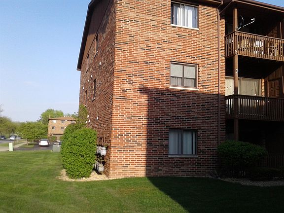 3rd image of 15709 Peggy Ln APT 7