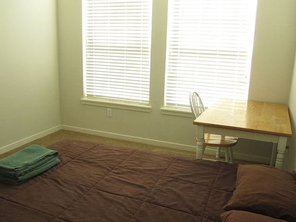 Guest bedroom
