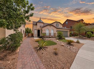 792 Valley Rise Dr, Henderson, NV 89052