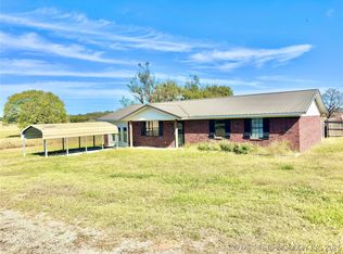 30320 S Fish Creek Rd, Stigler, OK 74462