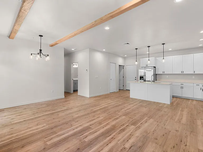 412 Aplets Way — Photo 23