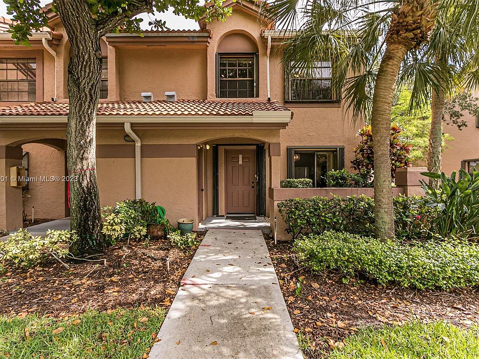 1st image of 10701 NW 14th St APT 260