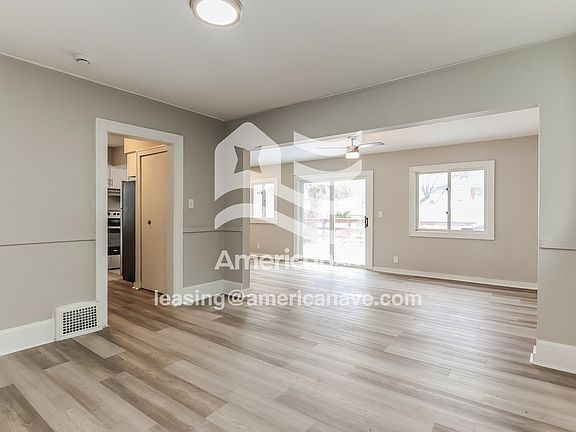 1008901_004_wm_-_living_room_13532188.jpg