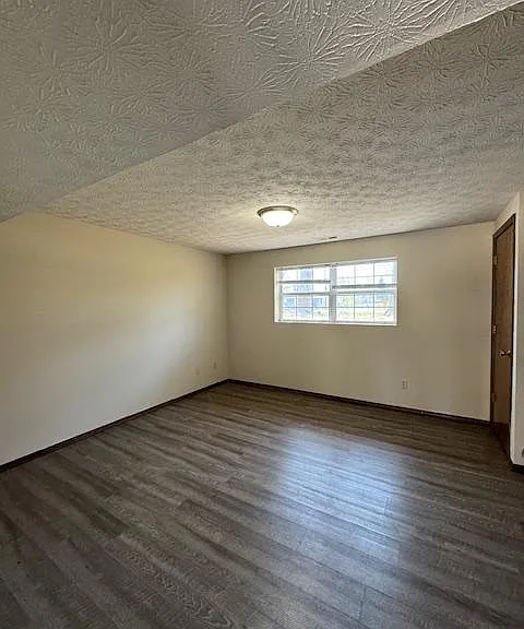 104 Clark St #104 — Photo 9
