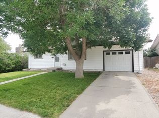 525 Trigood Dr, Casper, WY 82609