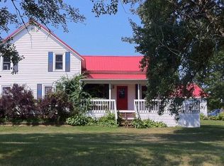 202 River Rd, Peru, NY 12972