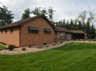 2705 Lyndhurst Rd, Waynesboro, VA 22980