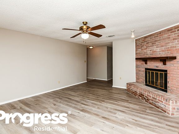 3rd image of 504 Cole Ave