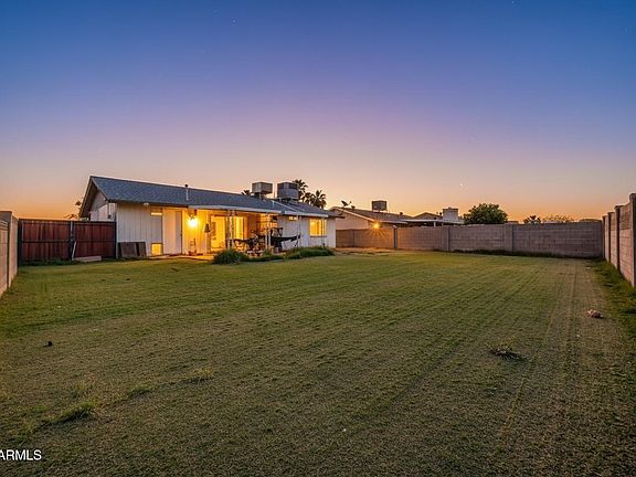 2nd image of 8933 W ROMA Avenue