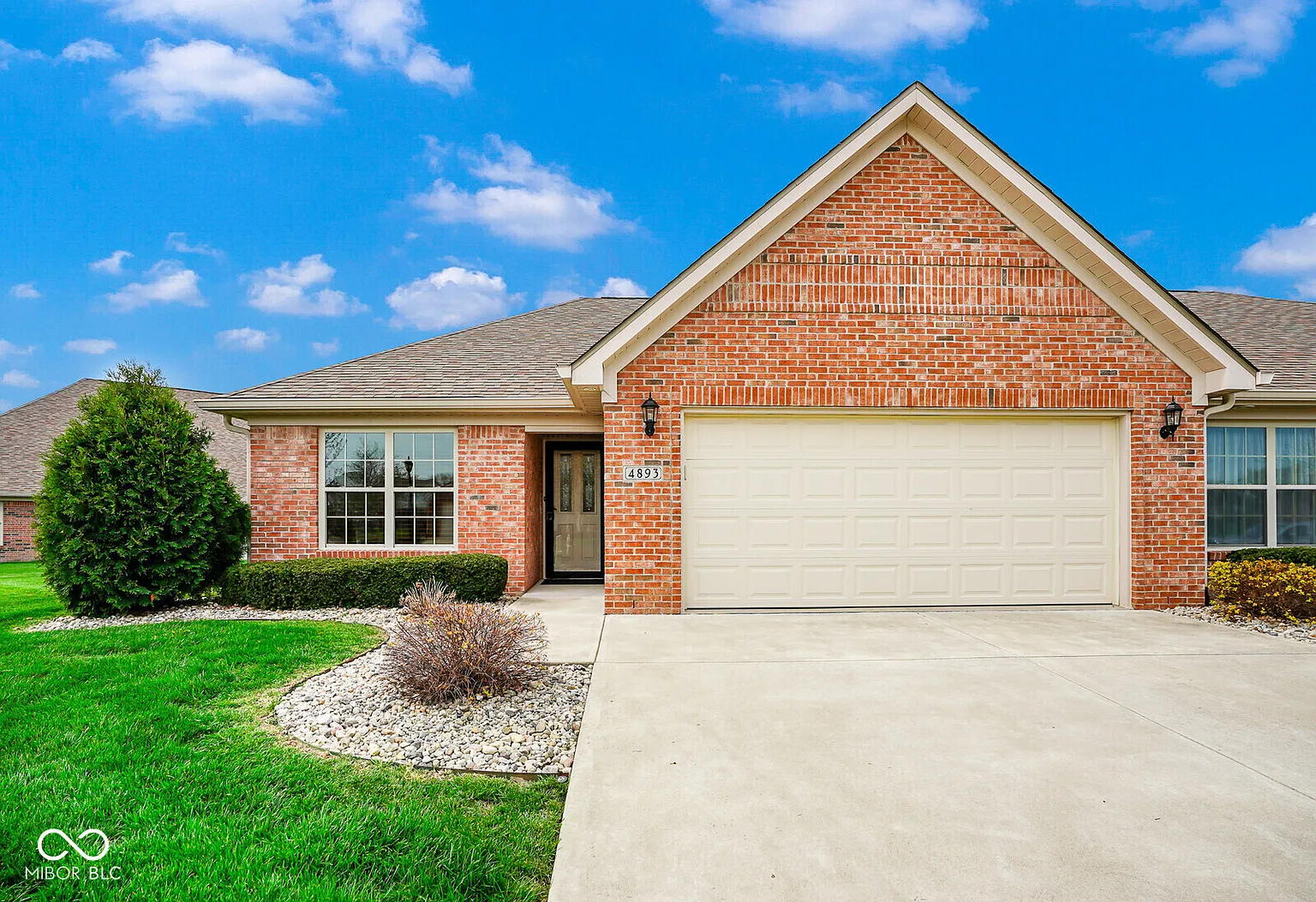 4893 W Harrisburg Ct photo 1