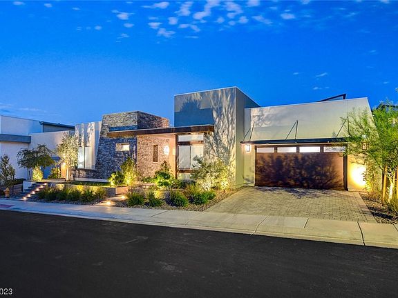 3rd image of 2227 Summit Mesa Ln