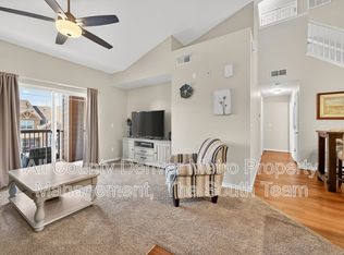 10061 W Victoria Pl UNIT 301, Littleton, CO 80127