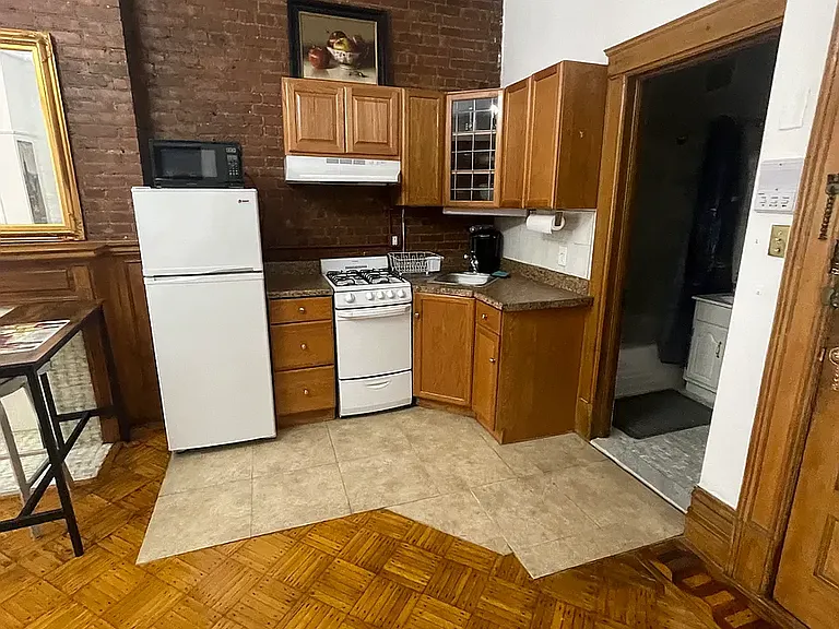 314 W 90th St #2A — Photo 5