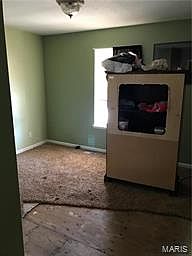 5th image of 208 Blueberry Ln