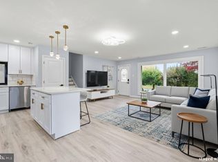 11046 Ferndale St, Philadelphia, PA 19116