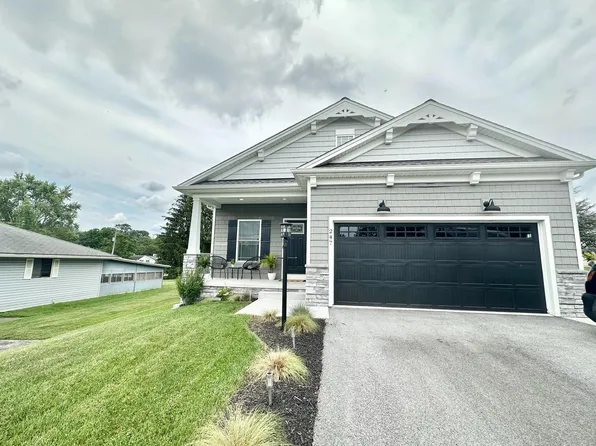 247 Beck Mill Rd, Hanover, PA 17331