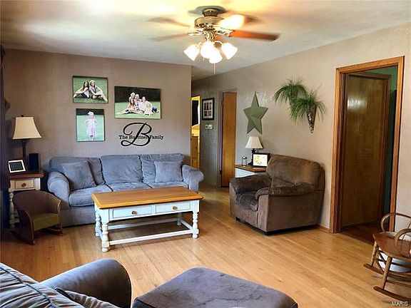 4th image of 225 Hy Vista Dr