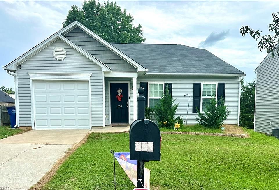 1st image of 535 Clear Meadow Dr