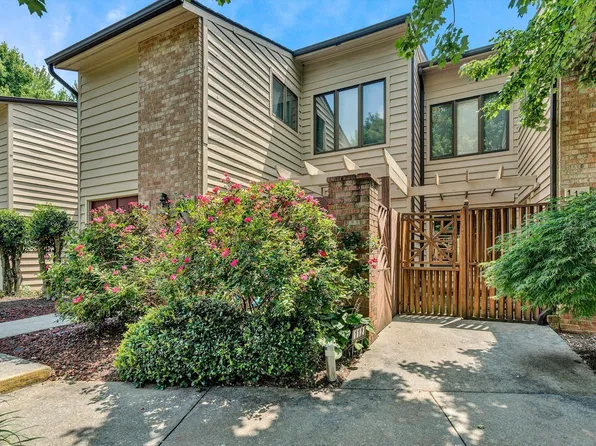 112 Windward Dr SW #112, Roanoke, VA 24018