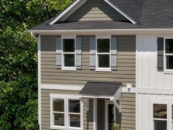 579 Hacksaw Trl, Raleigh, NC 27610