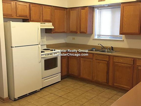 4th image of 4816 N Paulina St Frnt 1A