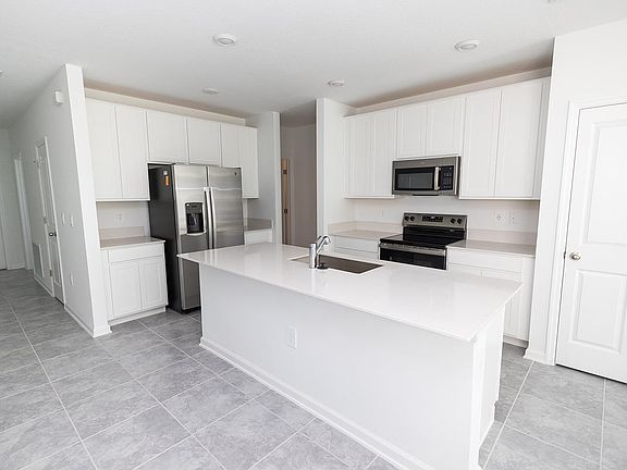 4th image of 2177 Aquifer Ln