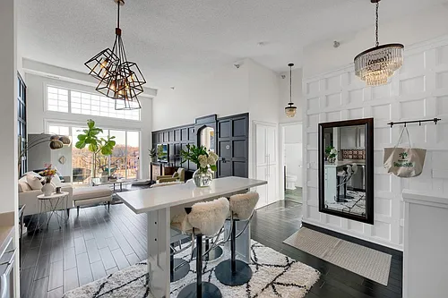 3310 Nicollet Ave #409 Photo 1
