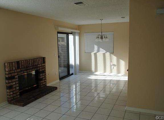 3rd image of 3221 Vineland Ave APT 80