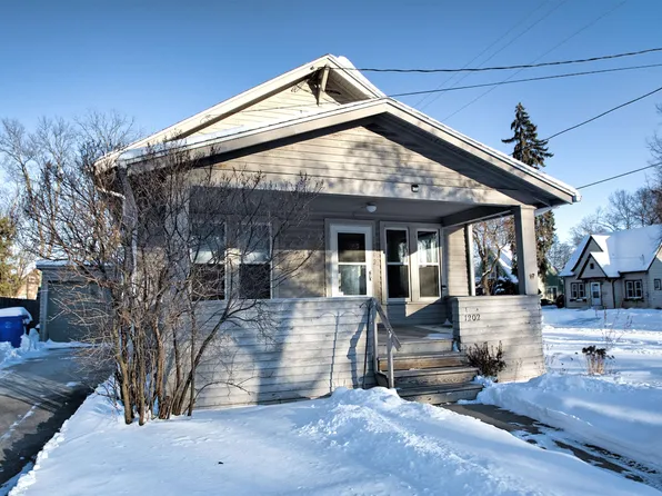 1202 N Harriman St, Appleton, WI 54911