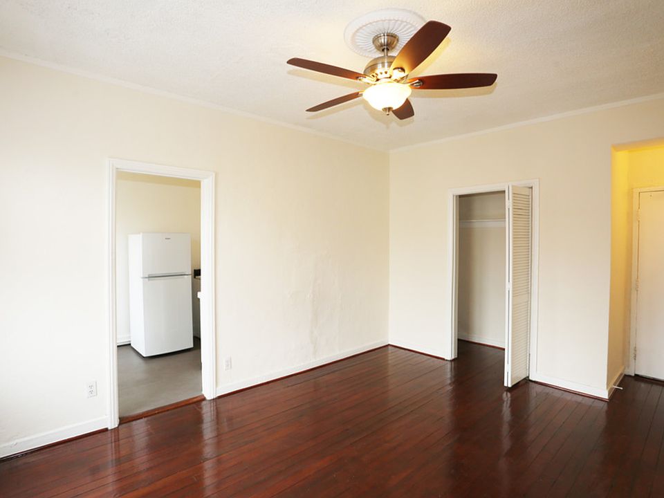 1st image of 826 S Hobart Blvd #302A
