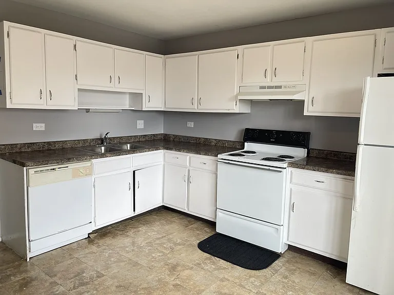 535 Brookside Dr #A — Photo 8