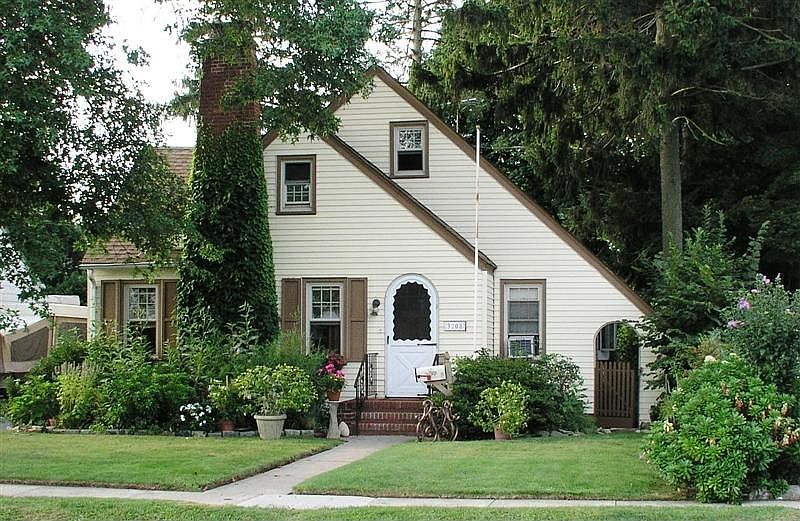 1720 sq ft, 4 bed, 1 bath