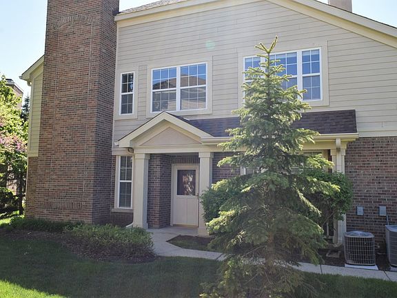 2nd image of 475 E Harvey Lake Drive
