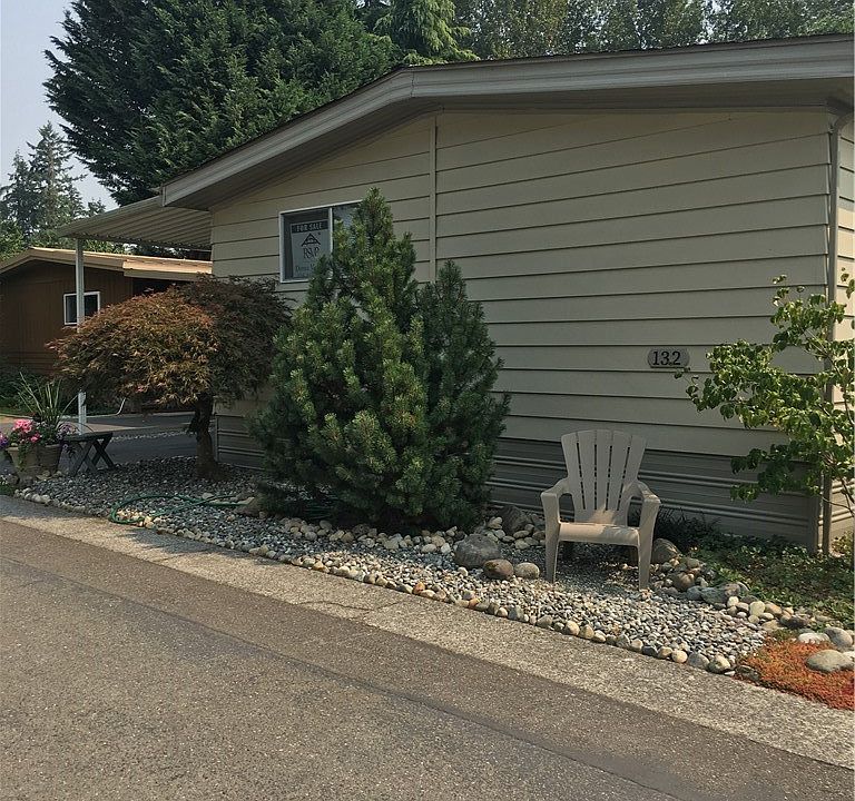 1st image of 18425 NE 95th St Unit 132