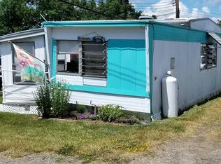 9243 Rainbow Ln, Hammondsport, NY 14840
