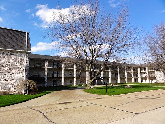 1st image of 4501 N Wheeling Ave #7A-203