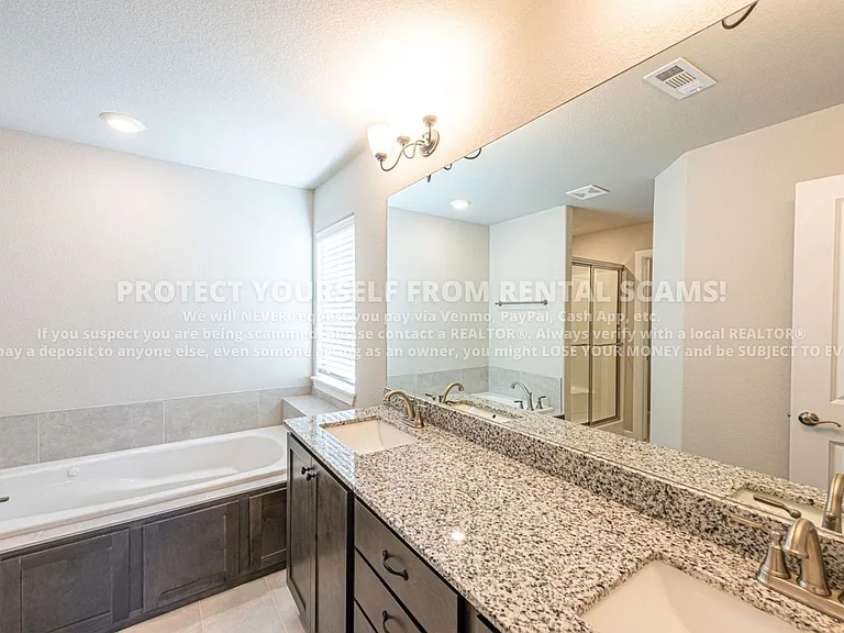 441 Peach Ave — Photo 9