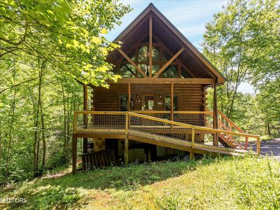 1521 Silver Poplar Ln, Sevierville, TN, 37876