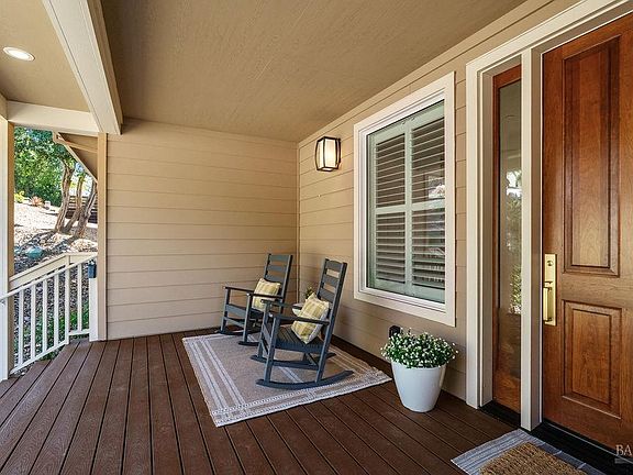 5th image of 5055 Carriage Lane