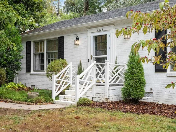 6628 Lynndale Dr, Raleigh, NC 27612