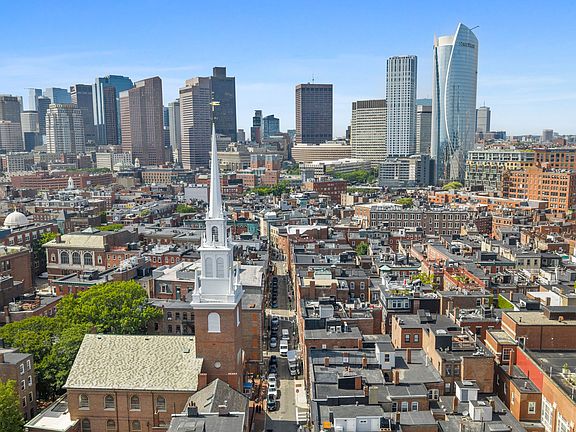 2nd image of 176 Salem St #4