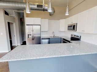 1301 Market St APT 310, Chattanooga, TN 37402