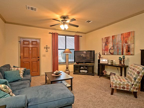 2nd image of 2101 Town Centre Dr APT 1505