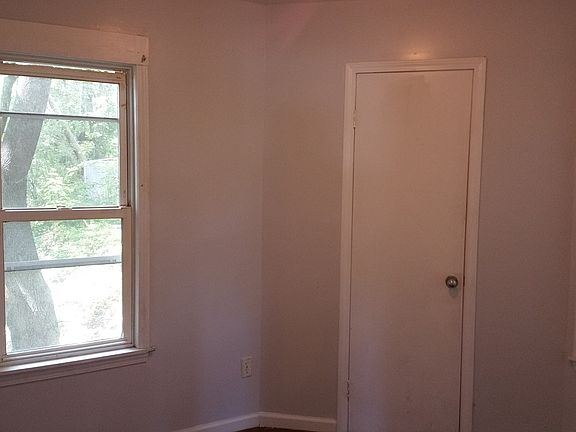 5th image of 244-246 North St