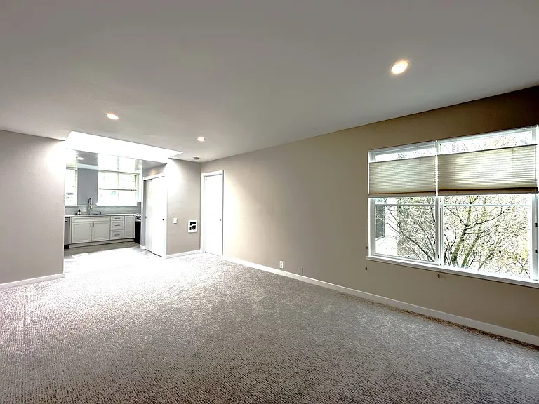 1340 Scott St #C — Photo 7