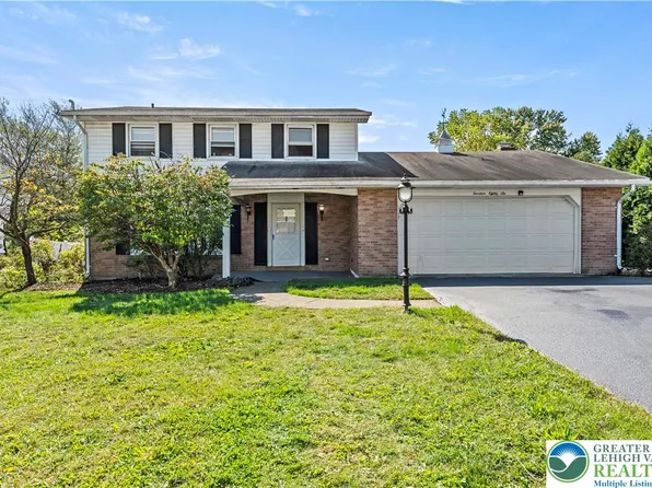 1486 Holland Ave, Bethlehem, PA 18017